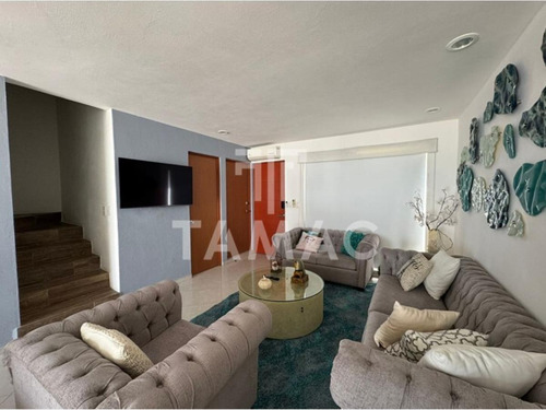 Casa En Venta En Tequesquitengo, Jojutla, Morelos