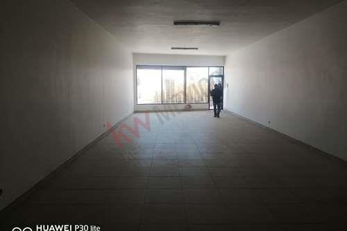 Imagen 4 de 12 de Local 220 M2 Col. Zaragoza