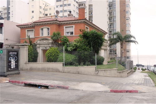 Venta Gran Casa Solida Y En Excelente Estado