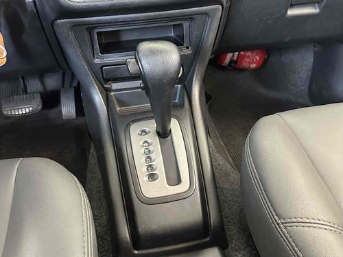 Mitsubishi Pajero TR4 2.0 4X4 16V 140CV FLEX 4P AUTOMÁTICO