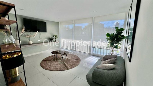 Departamento Nuevo En Venta De 2 Dorm. En Las Condes