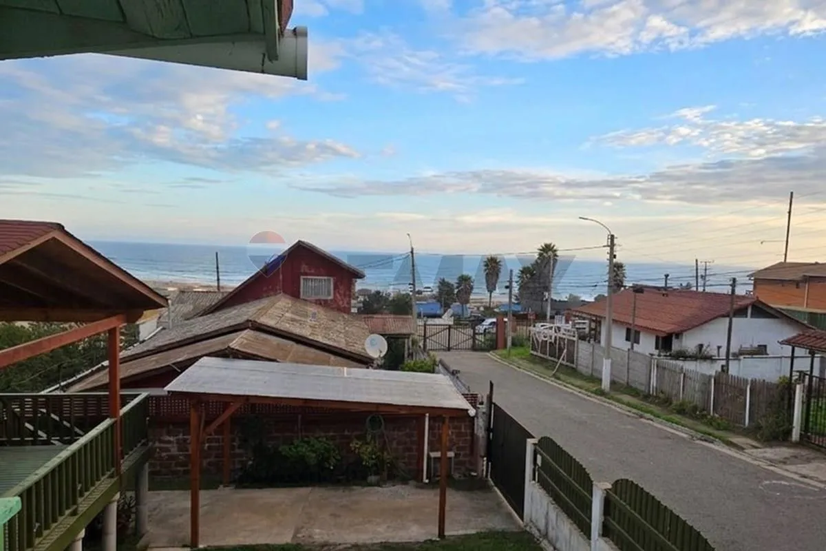 Imagen 3 de 11 de Hermosa Cabaña En Venta En El Tabo
