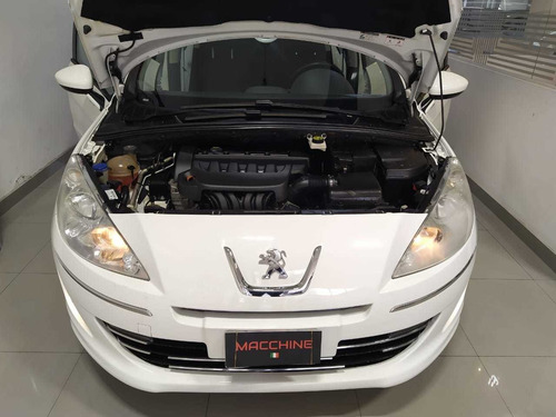 Imagen 12 de 16 de Peugeot 408 2013 2.0 Allure 143cv