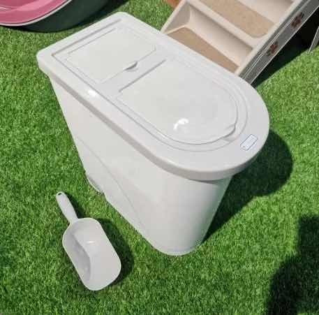 Imagen 4 de 8 de Contenedor Para Alimentos De Perros 23 Lts Envios T/pais