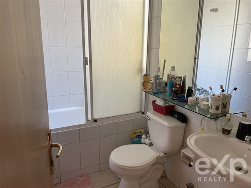 Propiedad Con Piscina Y Patio 329 M² En Sta Rosa Del Peral