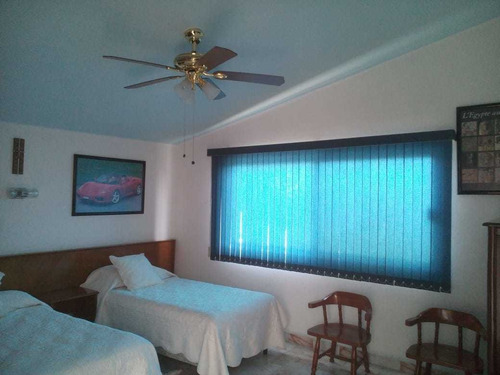 Imagen 10 de 14 de Residencia En Venta Con Jardín Y Alberca