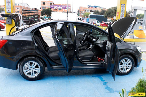 Chevrolet Sonic 1.6 Lt 4 p