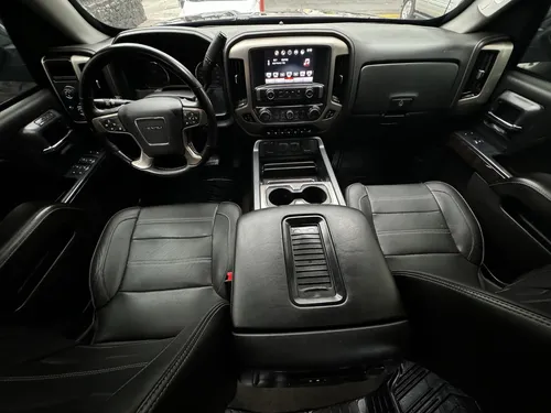 GMC Sierra 6.2 Denali Dvd At
