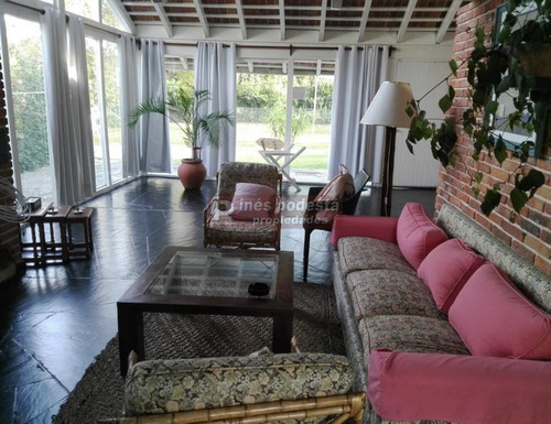 San Rafael- Ref: 7039