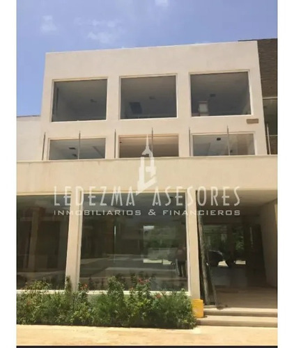 Ledezma Asesores Inmobiliarios Y Financieros C.a. Vende Hotel Comfort Inn Boutique
