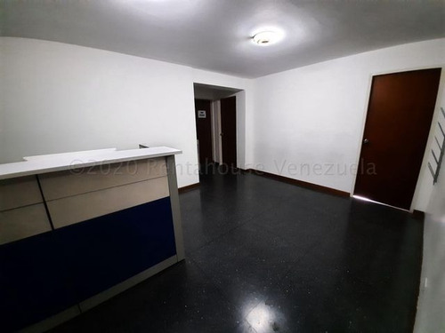 Imagen 2 de 10 de Funcional Oficina Remodelada En Venta - Urb La Campiña