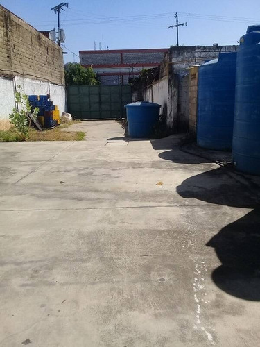 Imagen 6 de 7 de Johanna Castiillo Vende 04145951217 Galpon En Saan Blas