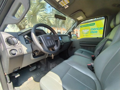 Imagen 9 de 14 de Ford F-250