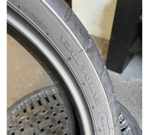 Pneu 120/70/19 Michelin Anakee 3 Usado Gs1200 Vstron Tiger (Usado)