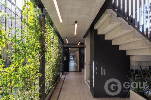 Vendo O Alquilo Oficina De 40m2 A Estrenar, Hacia Atrás, Garaje Opcional, Sala De Reuniones, Pocitos