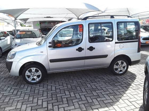 Imagem 8 de 9 de Fiat Doblò 1.8 Mpi Essence 7l 16v Flex 4p Manual