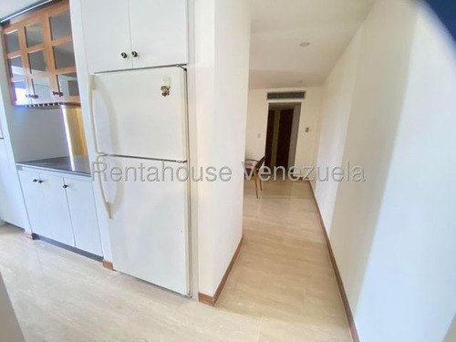 Espectacular Apartamento Alquiler En El Rosal 25-21726-jca