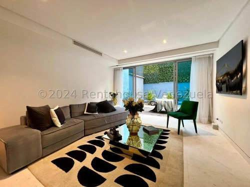 Hermoso Apartamento Con Terraza En Los Naranjos De Las Mercedes 24-25147