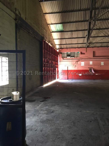 Galpón En Venta, Catia