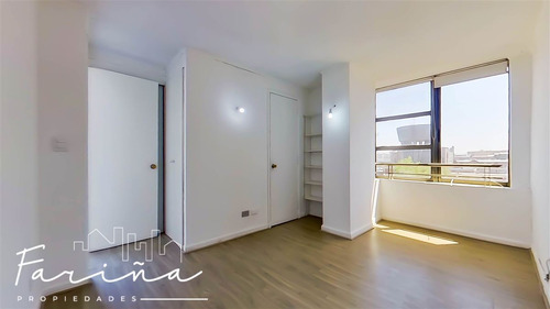 Arriendo Dpto Gran Terraza 1d,1b,estac.- Stgo, M.los Heroes