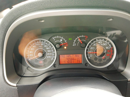 Fiat Idea 1.6 Essence Imotion 2015
