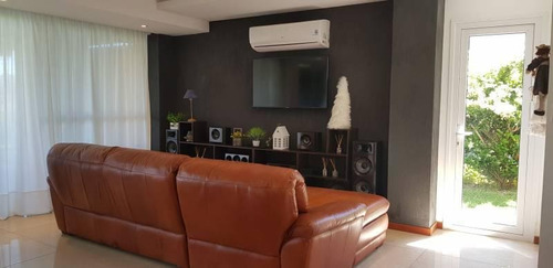 Imagen 4 de 30 de Bajo De Precio! Casa Al Lago En Venta En San Benito - Villa Nueva