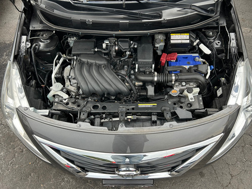 Nissan Versa 1.6 Exclusive Navi At