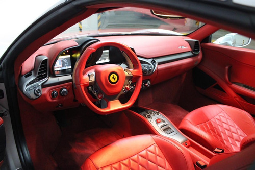 Imagen 7 de 11 de Ferrari 458 Spider 2012