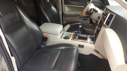 Imagen 8 de 11 de Jeep Grand Cherokee