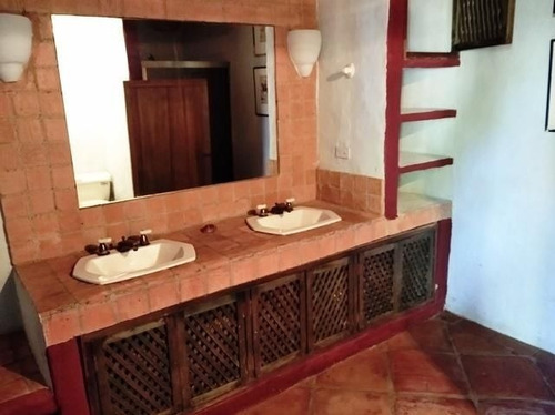 Imagen 3 de 15 de Hacienda O Club En Venta En Parque Caiza