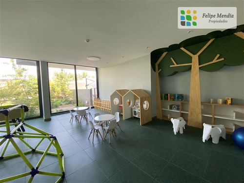 Espectacular Departamento Duplex En Vitacura, Vista Segurada
