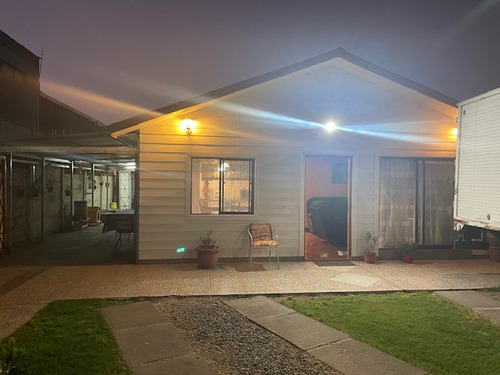 Venta De Amplia Casa, Terreno De 500m2 3d 2b, En La Florida