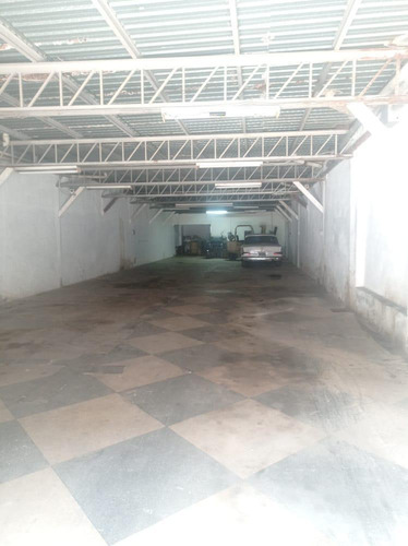Imagen 3 de 10 de Se Vende Galpón 240m2 Puente Hierro 8477