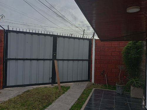 Imagen 20 de 30 de Chalet De 3 Ambientes Mas Departamento De 2 Ambientes A Estrenar