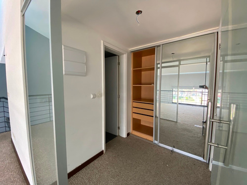 Imagen 13 de 14 de Venta Con Renta - Apartamento Loft - Buceo - 1 Dormitorio