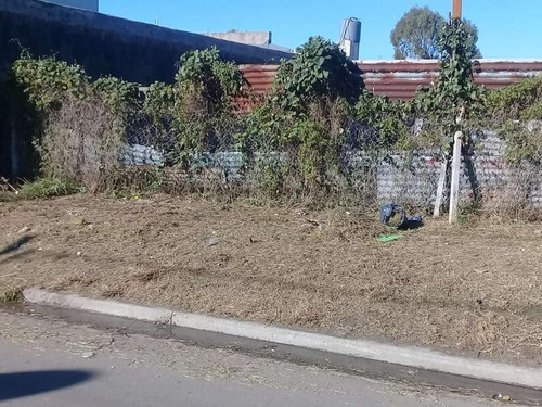 Lindo Lote En Barrio Altos De San Lorenzo