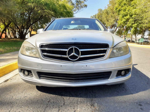 Imagen 2 de 15 de 2010 Mercedes Benz C200 Kompressor