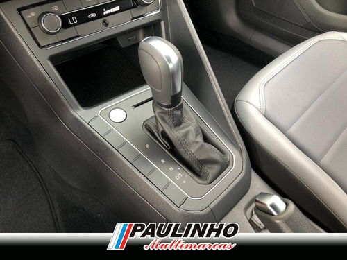 Imagem 9 de 10 de Volkswagen Nivus Highline 1.0 200 Tsi Flex Aut. Flex 2021