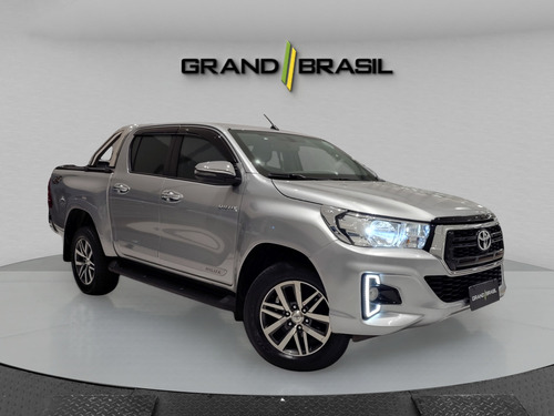 Toyota Picape Cabine Dupla Toyota Hilux Cabine Dupla 2.8 TDI SRV CD 4x4 (Aut)