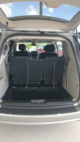 Imagen 6 de 11 de Dodge Grand Caravan 2019 3.6 Sxt At