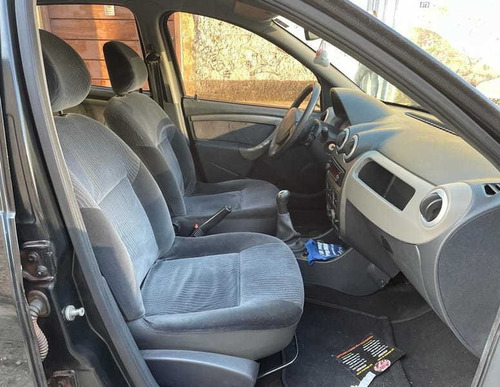 Imagem 4 de 11 de Sandero Privilege 1.6