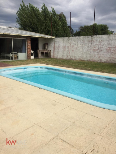 Se Vende Casa En Barra De Carrasco