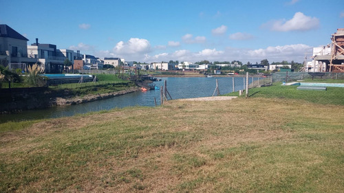 Terreno En Venta En Las Golondrinas