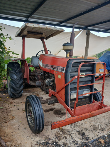 Trator Massey Ferguson 235 Ano 1988,com Roçadeira