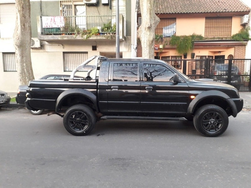 Imagen 3 de 14 de Mitsubishi L200 2009 2.5 Sport Hpe Cab Doble At 4x4