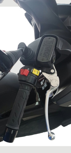 Imagen 3 de 14 de Kymco K-xct300i