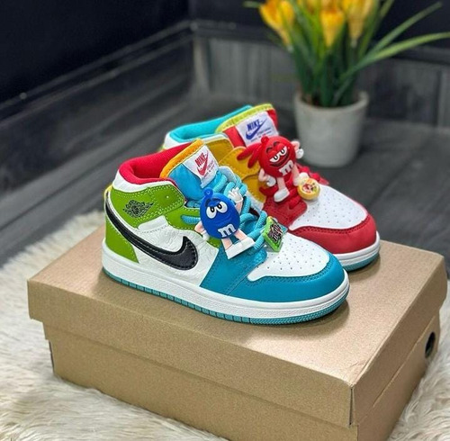 Zapatos Nike R1 M&m Bota Para Niños