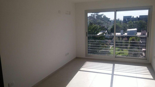 Imagen 4 de 14 de 2 Ambientes Con Piscina