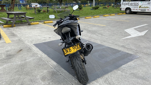 Imagen 6 de 13 de Yamaha R15