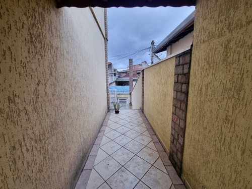 Imagem 8 de 30 de Sobrado Amplo Com Ótima Localização * Aceita Financiamento E Permuta * Agende Sua Viita. - Ca00370 - 67859742
